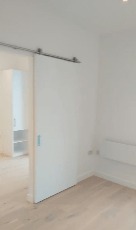 Property photo 2 of 5 Gallery