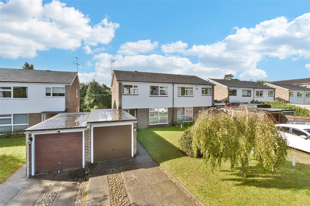 Property photo 3 of 18 External (Web)