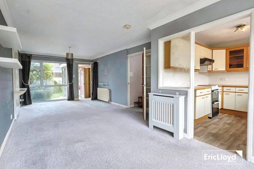 Property photo 3 of 14 Photo 9