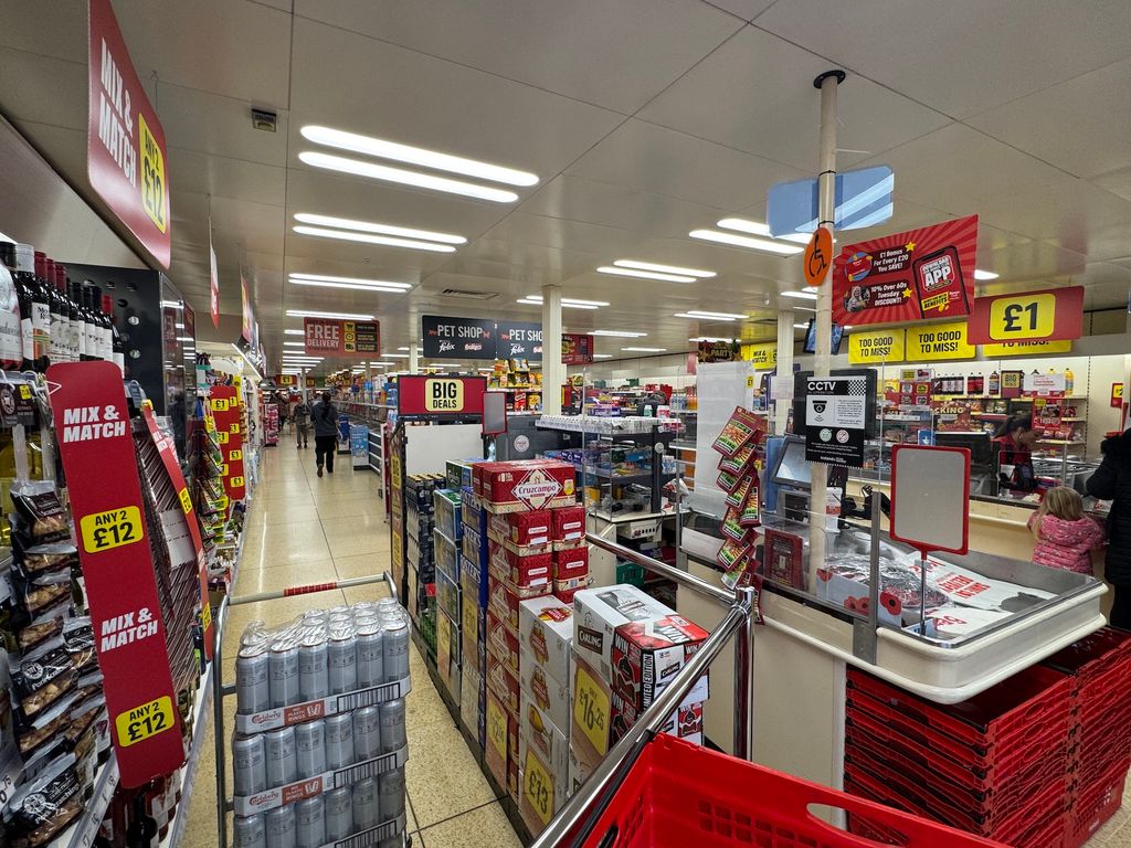 Property photo 3 of 21