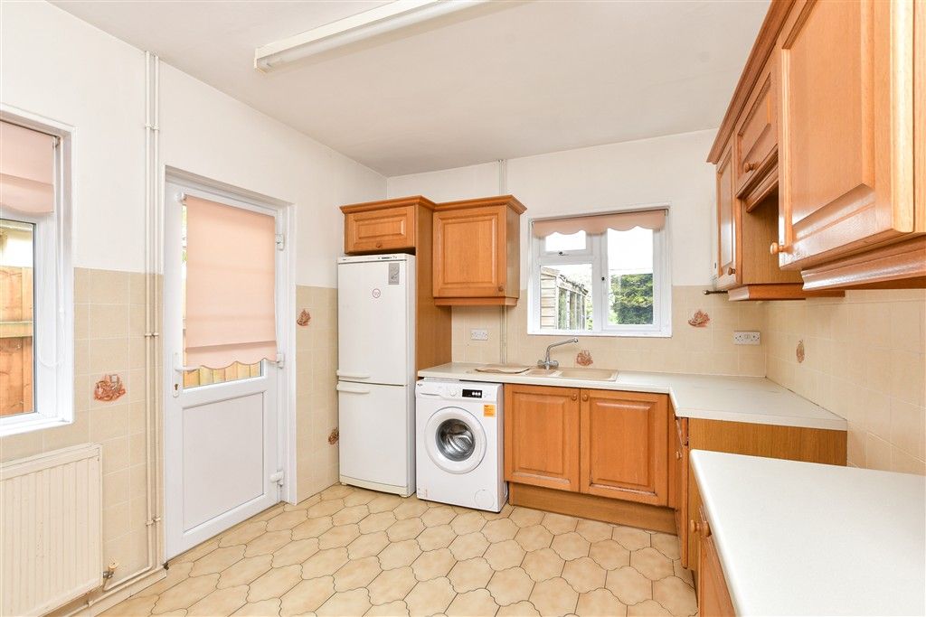 Property photo 1 of 14 Kitchen