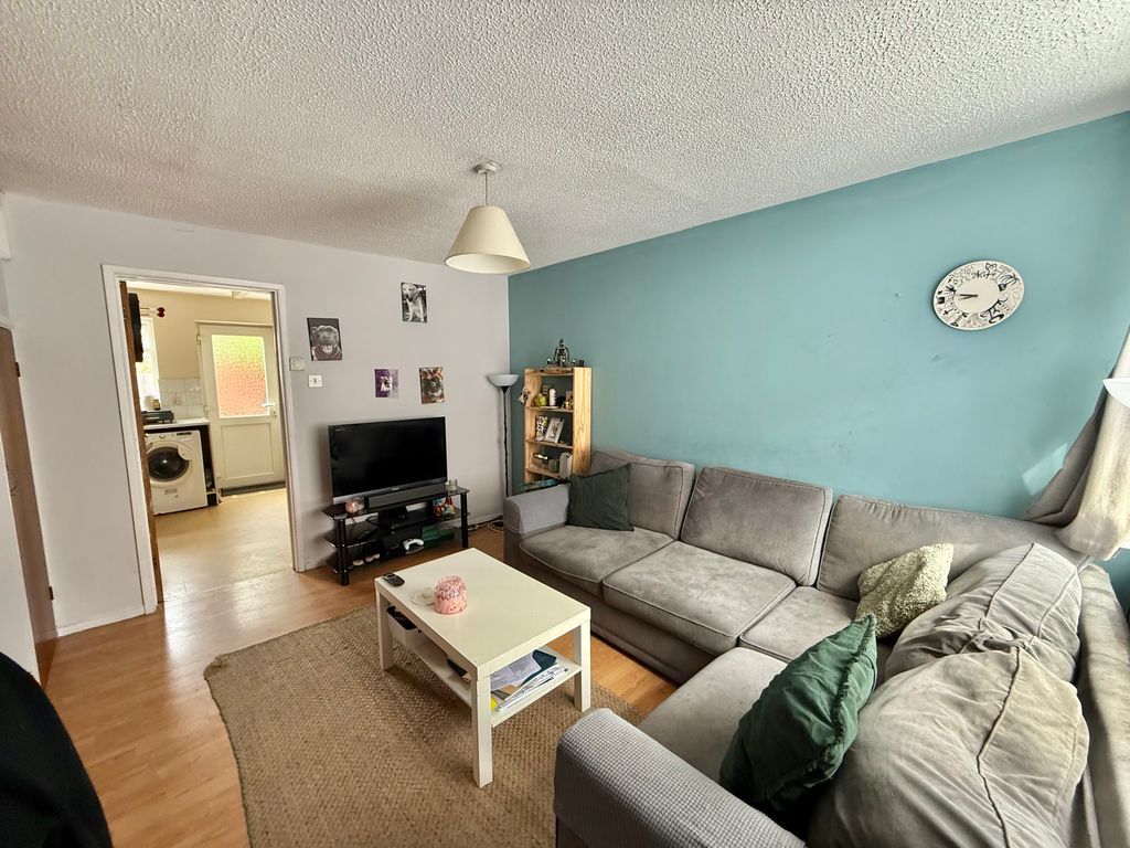 Property photo 2 of 9 Img_4448