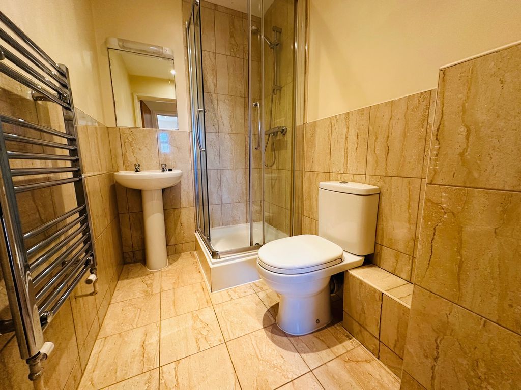 Property photo 3 of 11 Image