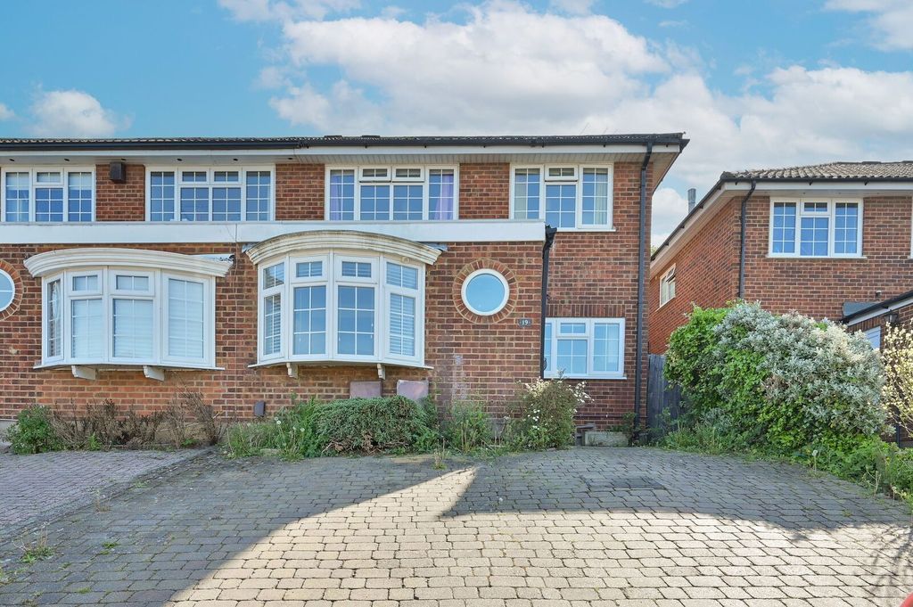 Property photo 1 of 19