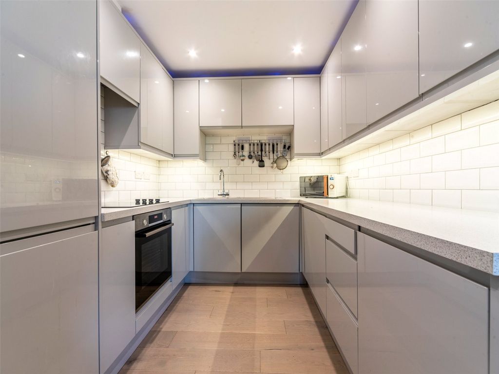 Property photo 2 of 9 Picture No. 08