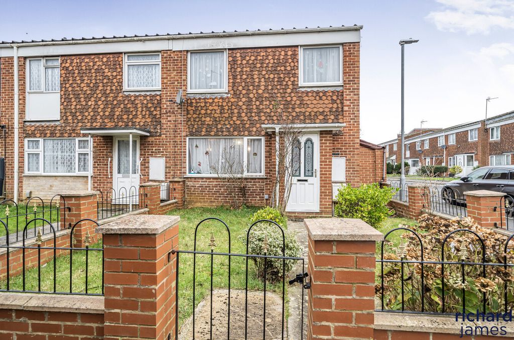 Property photo 1 of 20 926Ea609Ca62414Ba4547810E8B38893