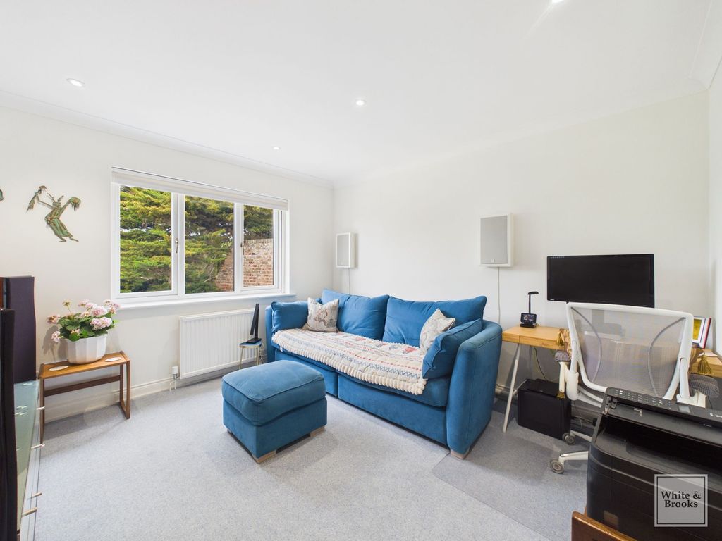 Additional image 14 of 3 bed flat for saleCraigweil Manor, Aldwick PO21