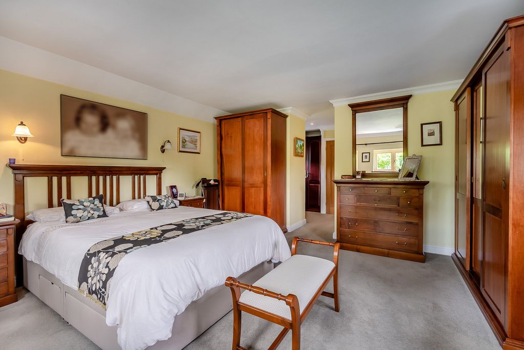 Additional image 25 of 5 bed detached house for saleHigh Street South, Tiffield, Towcester Northamptonshire NN12