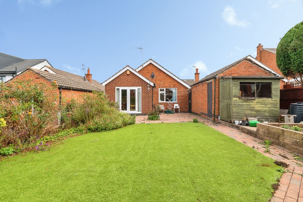 Property photo 2 of 16 Pbox-Img.Jpg
