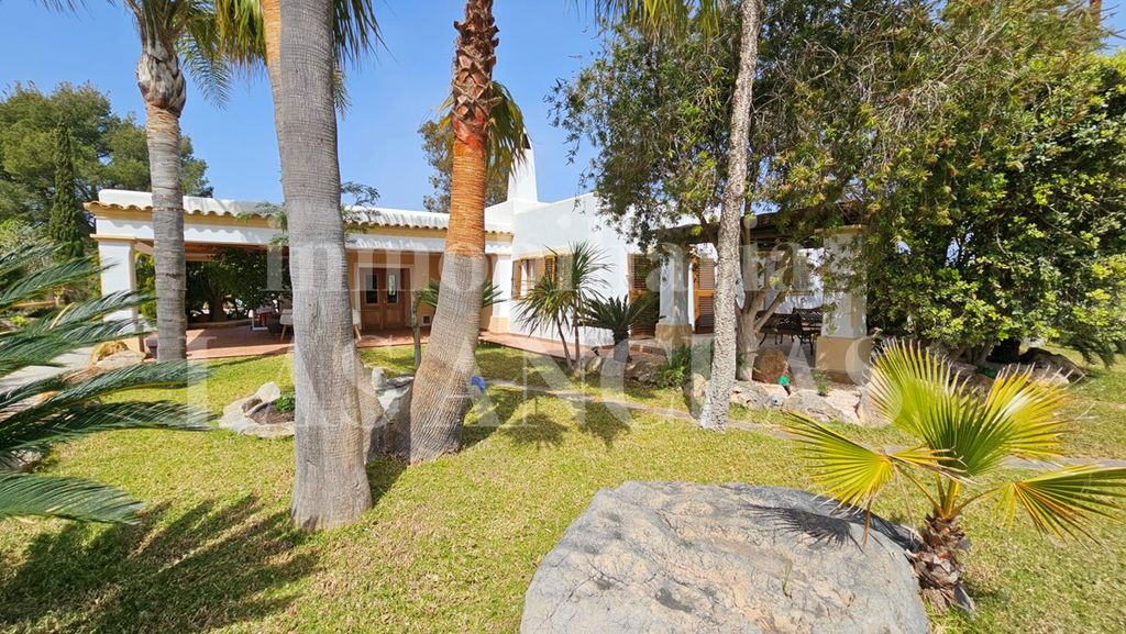 Property photo 3 of 10