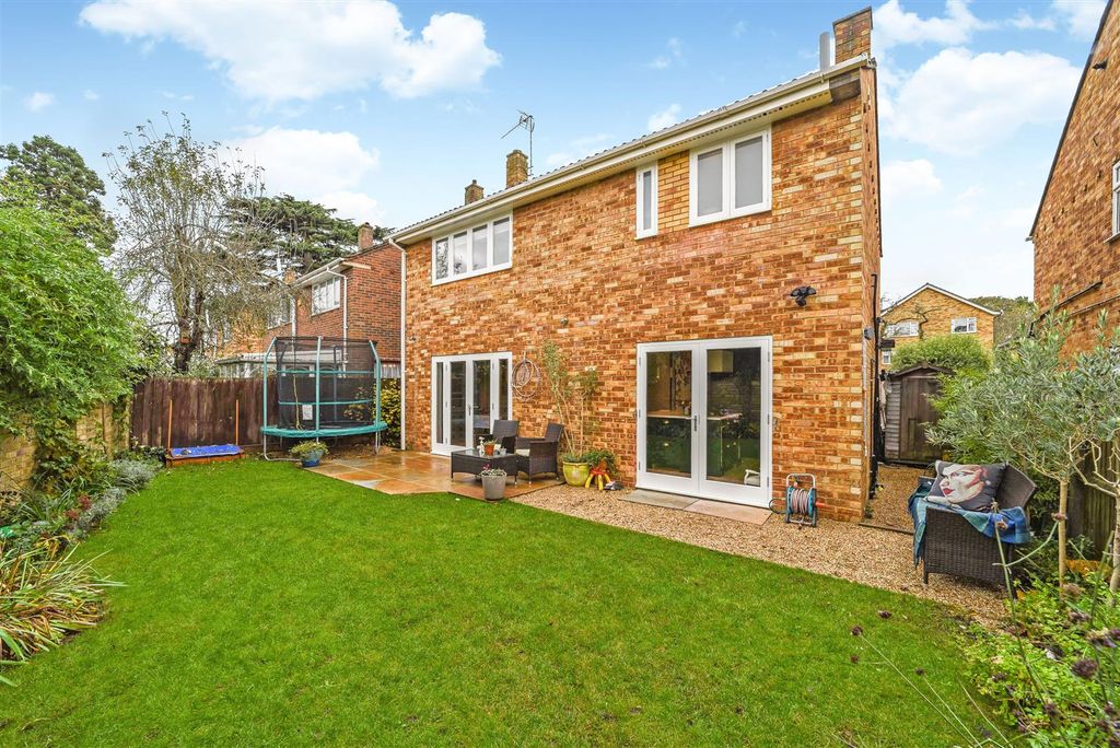 Property photo 3 of 21 Property Photo