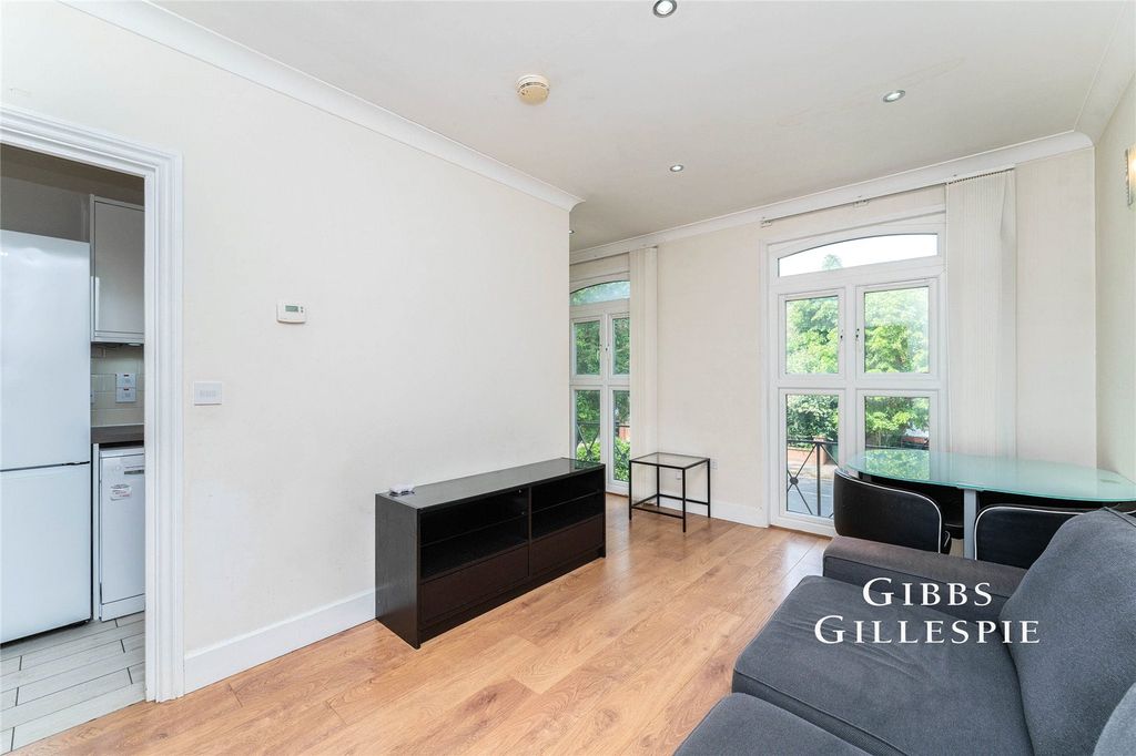 Property photo 2 of 10 Picture No. 02
