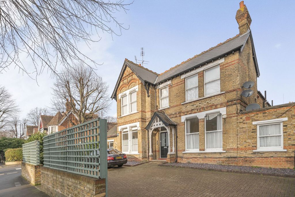 Property photo 2 of 14