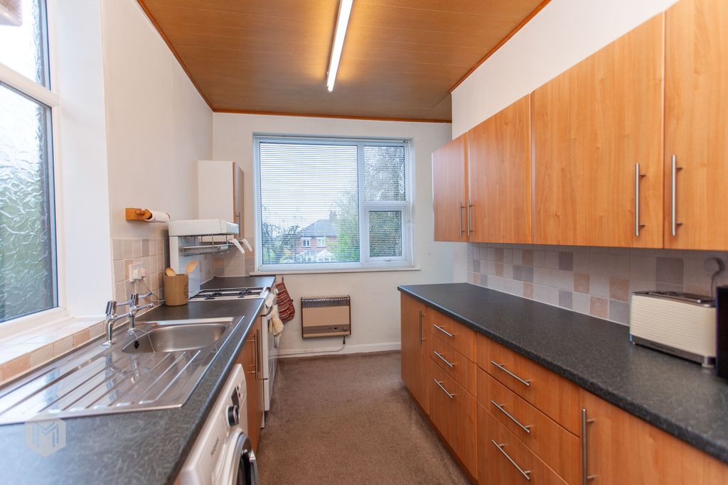 Property photo 3 of 19 Picture No. 53