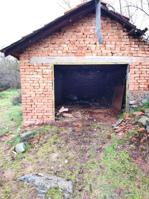 Property photo 2 of 6