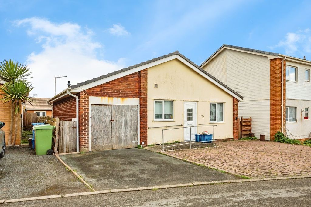 Property photo 1 of 14