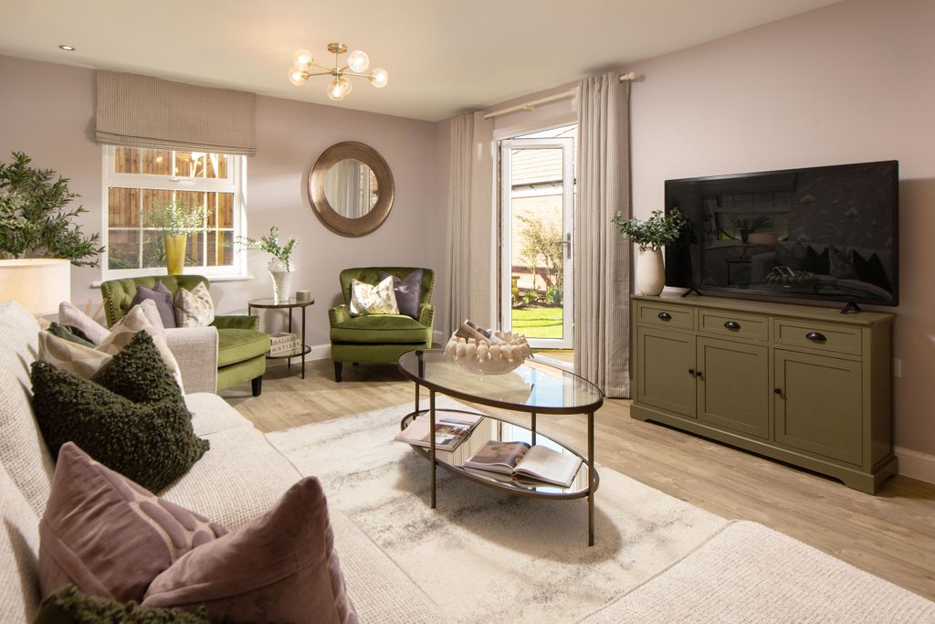 Property photo 3 of 10 Avondale Lounge - Castle Reach