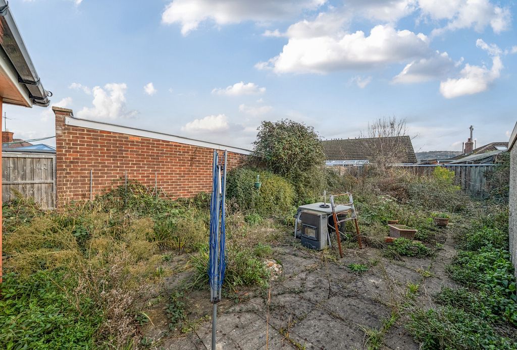 Property photo 2 of 13 1382146-6-691F135...