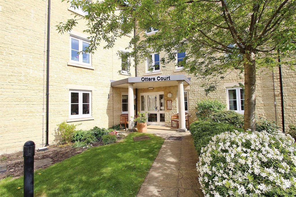 Property photo 2 of 7