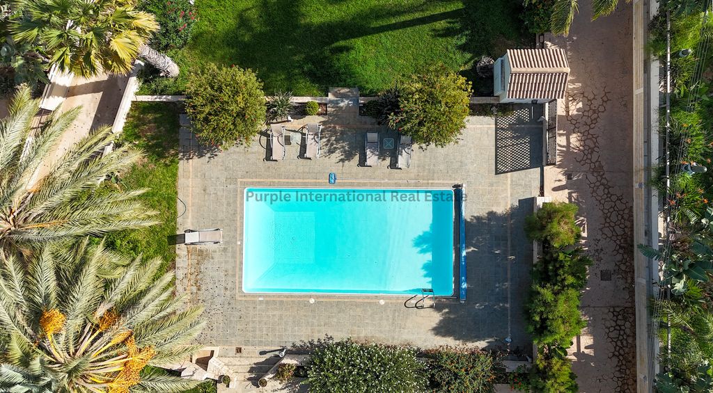 Property photo 3 of 30