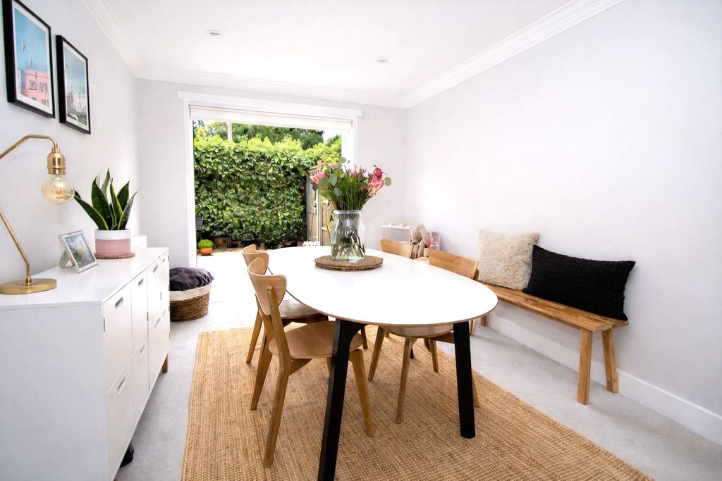 Property photo 3 of 9 Picture No. 25