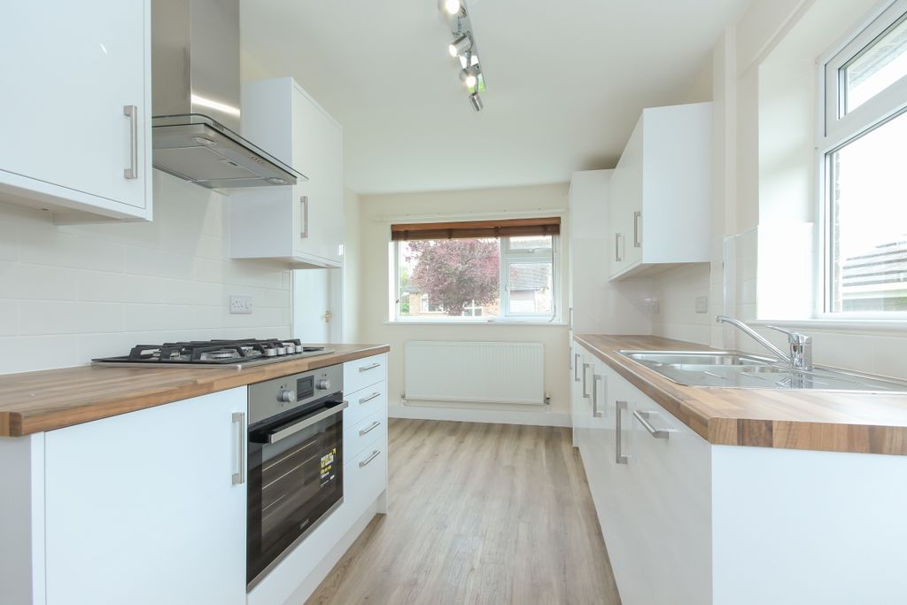 Property photo 3 of 9 58810
