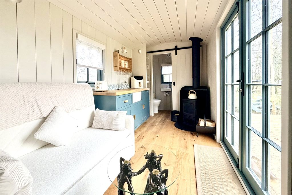 Property photo 3 of 15 Picture No. 09