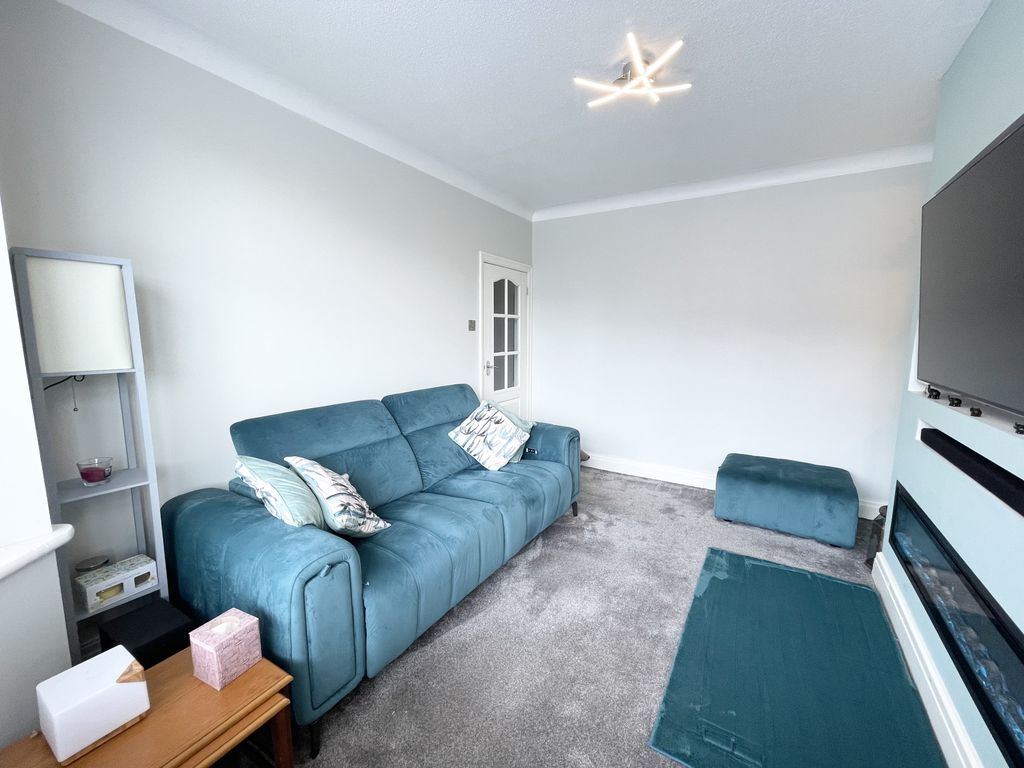 Property photo 3 of 29