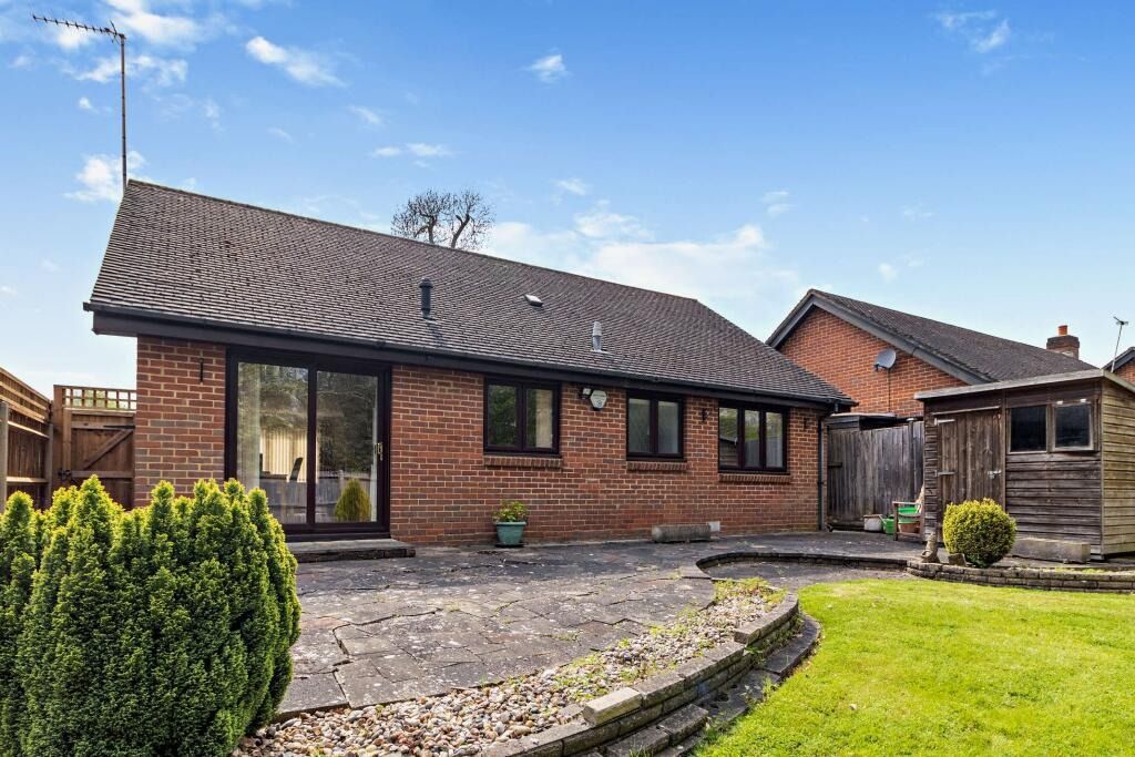 Property photo 3 of 12 5427022
