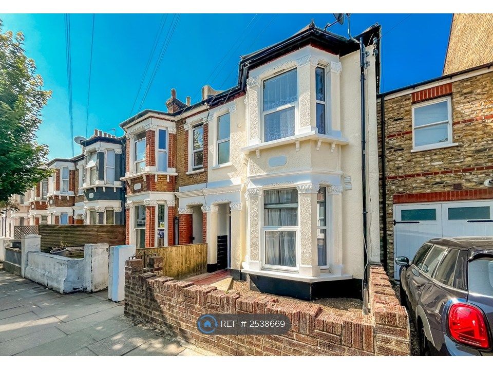 Property photo 1 of 25