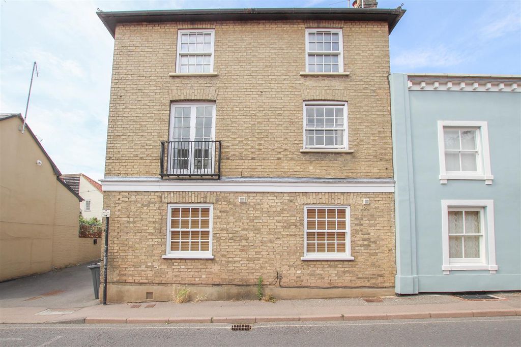 Property photo 1 of 11 Img_0437.Jpg