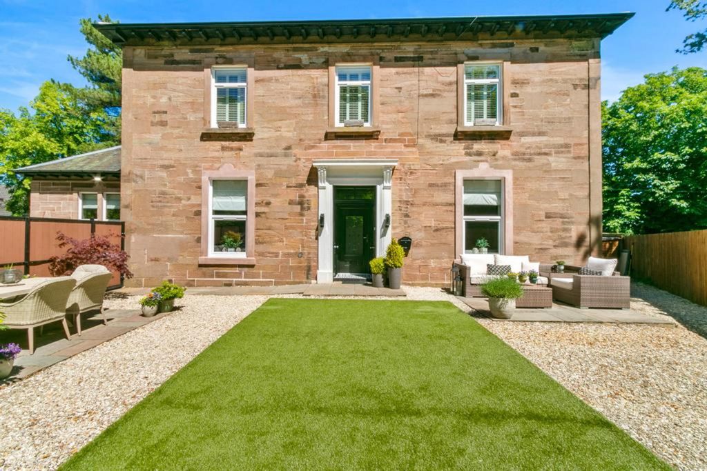 Property photo 1 of 26