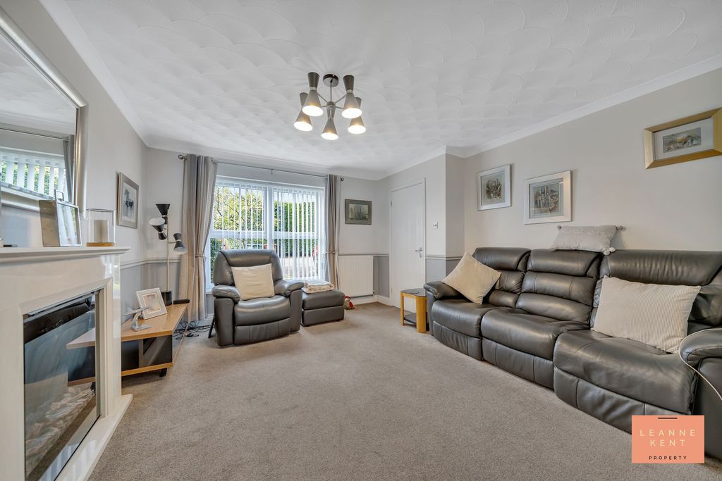 Property photo 2 of 45