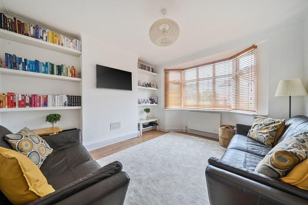 Property photo 2 of 13 Reception