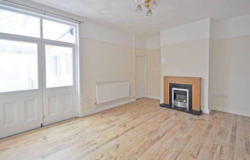 Property photo 3 of 19 Photo 3