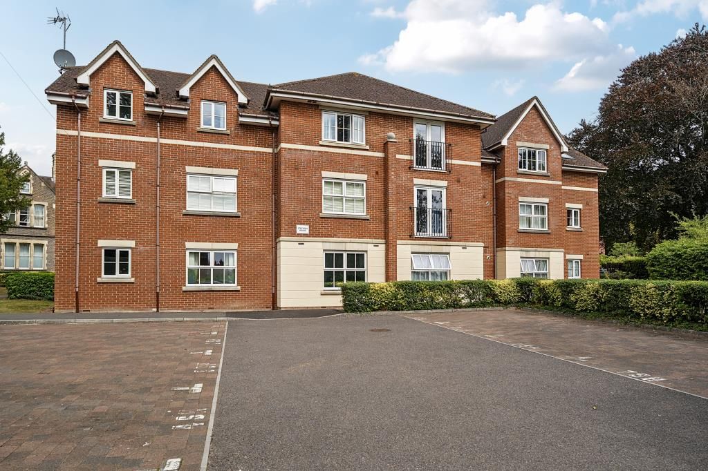 Property photo 1 of 17 External View