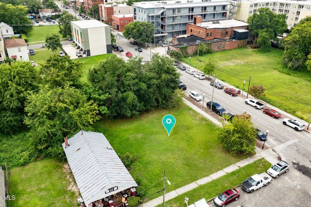 Property photo 2 of 20 <Alttext/>