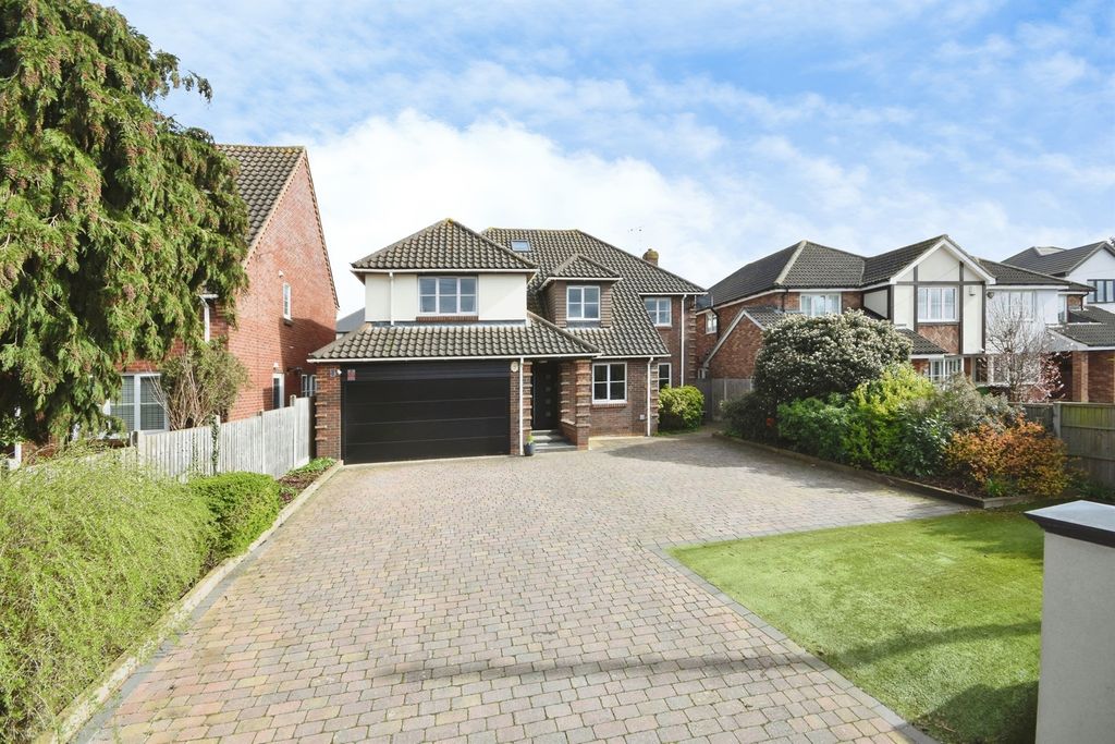 Property photo 1 of 29