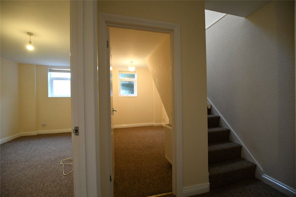 Property photo 3 of 19 Picture No. 44