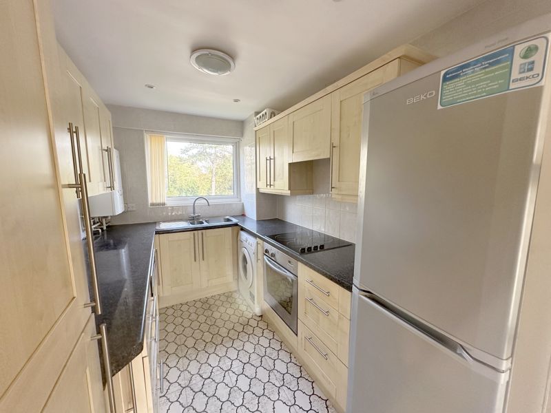 Property photo 3 of 13 Photo 11