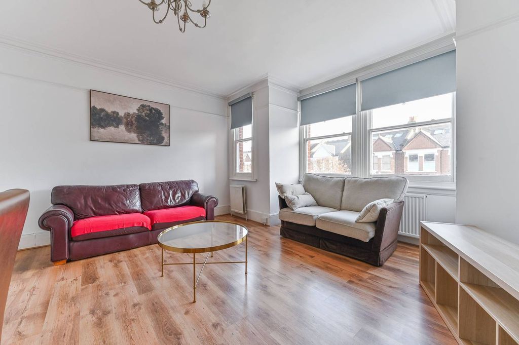 Property photo 3 of 17