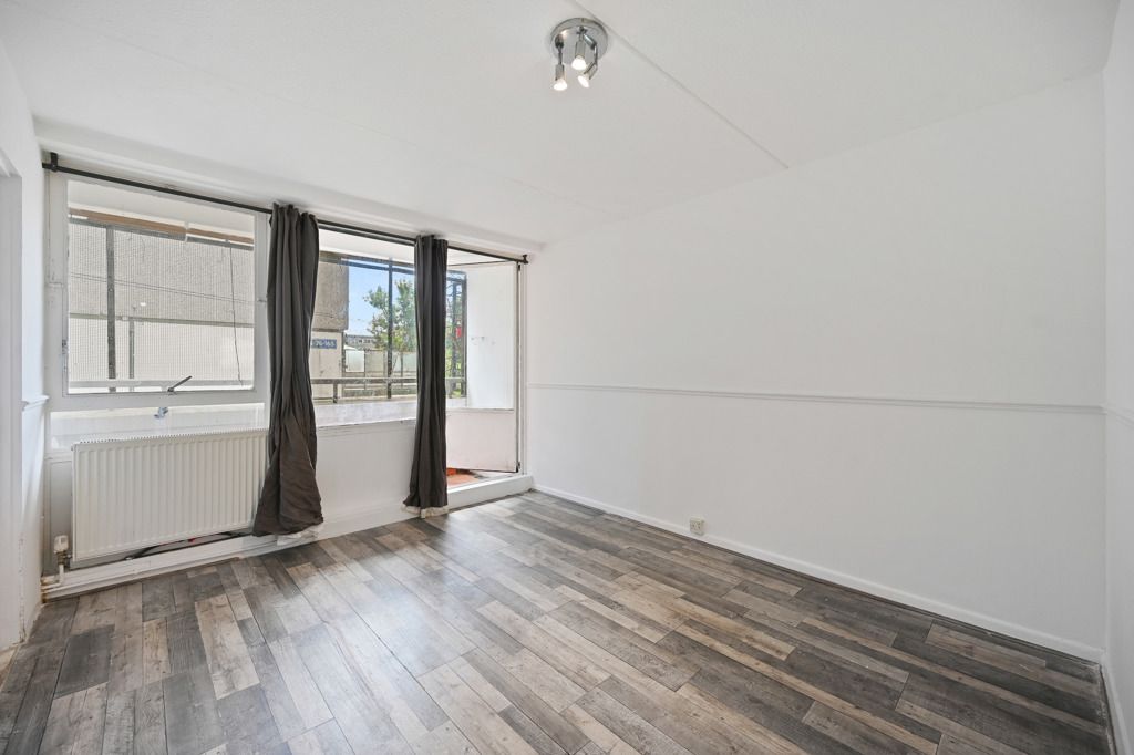 Property photo 2 of 12 Jpg