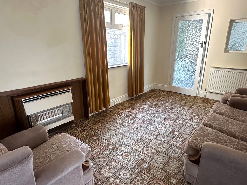 Property photo 3 of 11 Not Specified