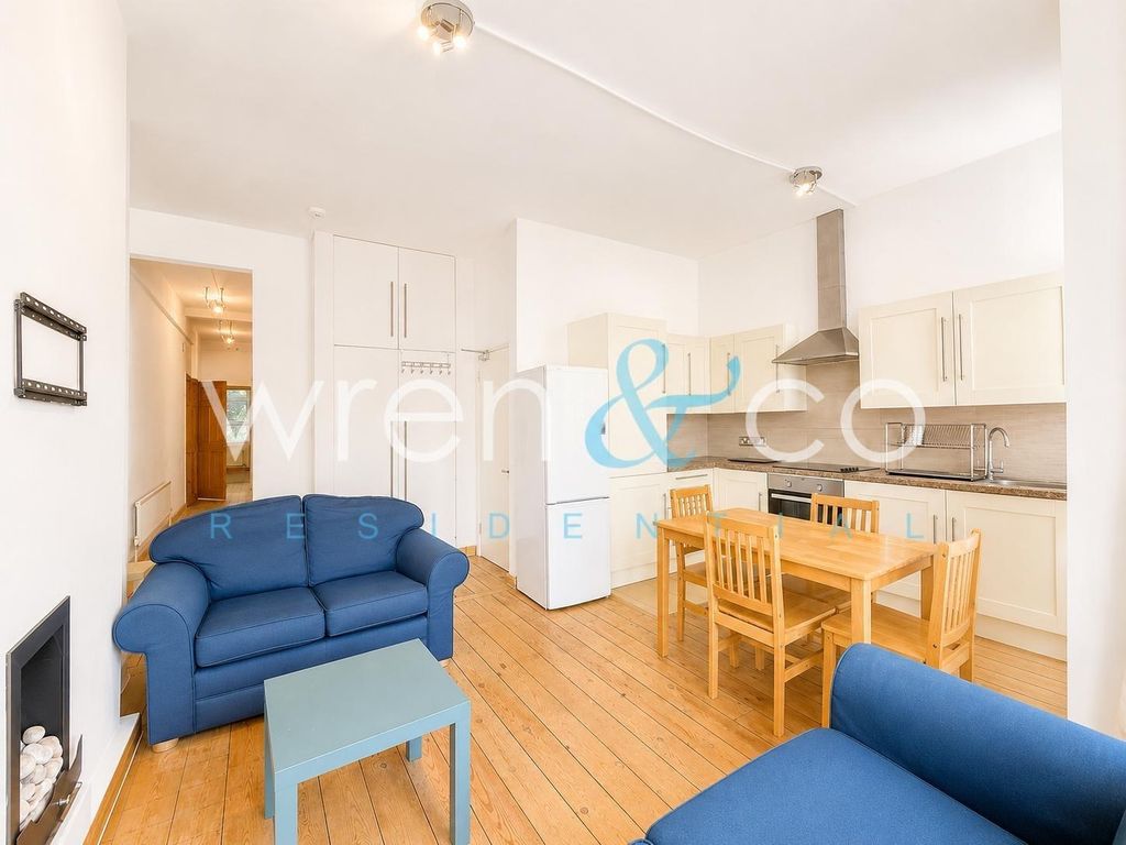 Property photo 1 of 21 3 Bedroom Flat For Rent