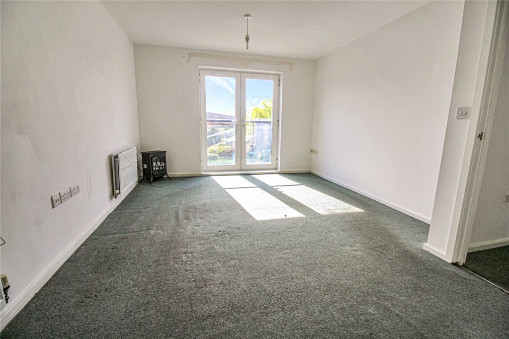 Property photo 2 of 7 Picture No. 01