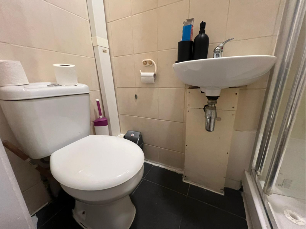 Property photo 2 of 4
