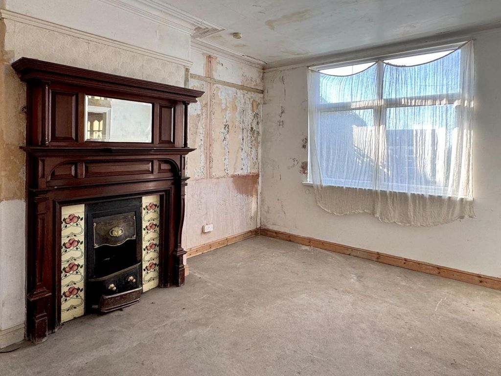 Property photo 3 of 10 Reception Room 1