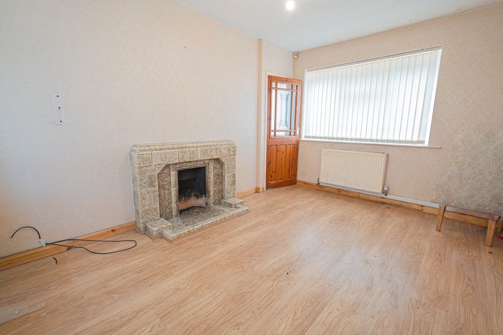 Property photo 3 of 12 20251001-Dsc0675620251001