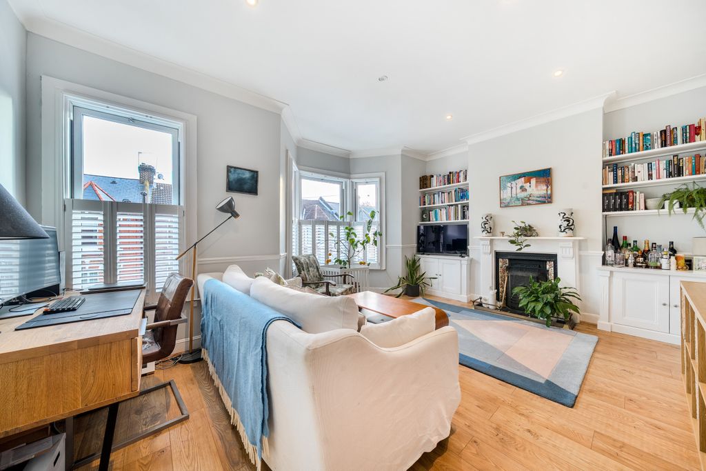 Property photo 2 of 17 Picture No. 18