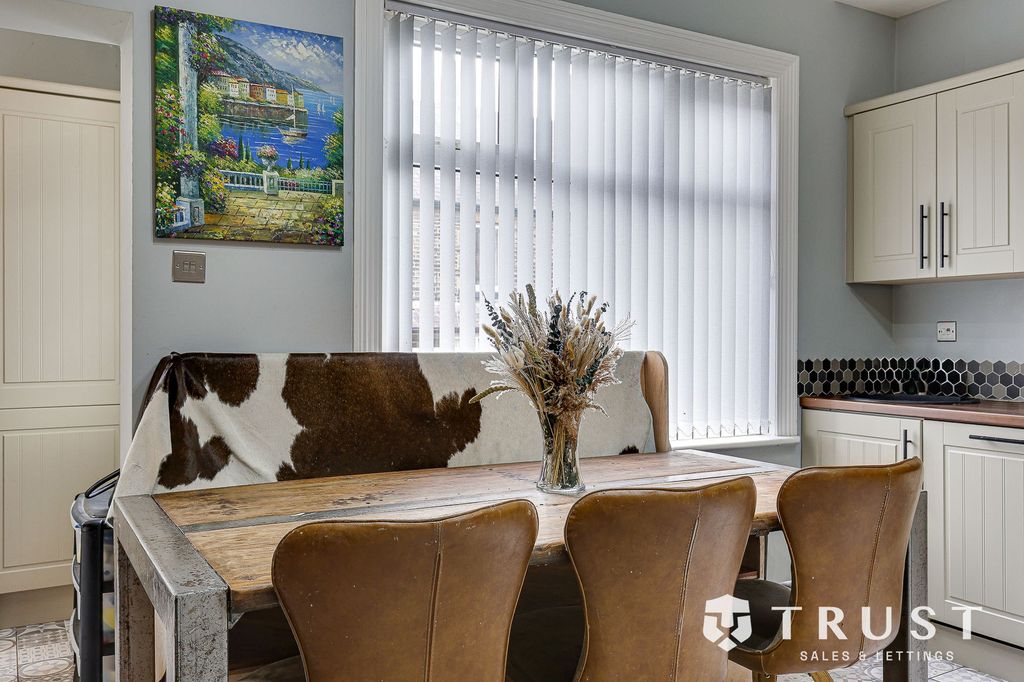 Additional image 14 of 3 bed semi-detached house for saleDeighton Lane, Batley WF17
